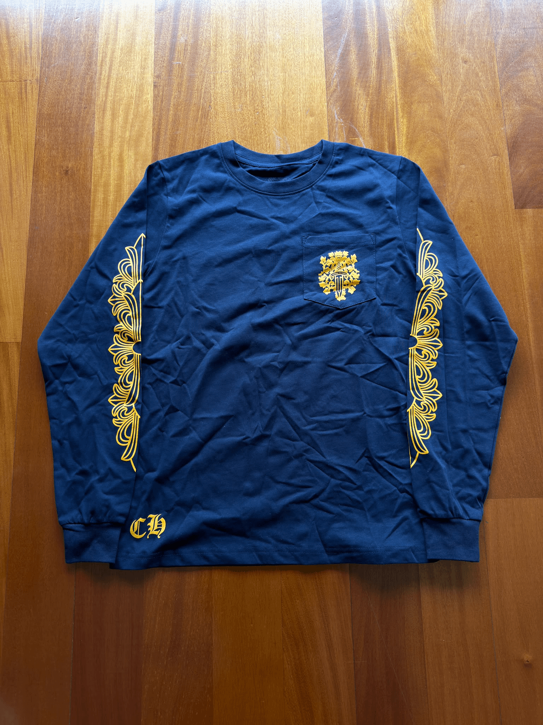 Navy graphic long-sleeve top, front
